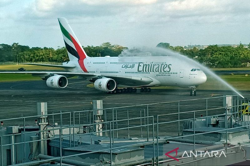 airbus-a380-800-emirates-akan-mendarat-perdana-di-bandara-soetta