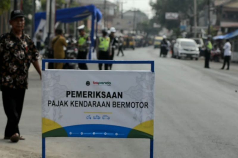 Polres Majalengka dan Dispenda gelar operasi kendaraan yang belum bayar pajak