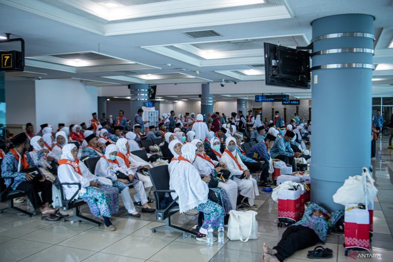 Jamaah Calon Haji Bangka Belitung Diberangkatan ke Tanah Suci