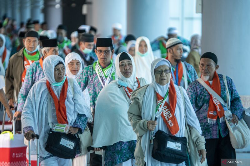 Jamaah Calon Haji Bangka Belitung Diberangkatan ke Tanah Suci