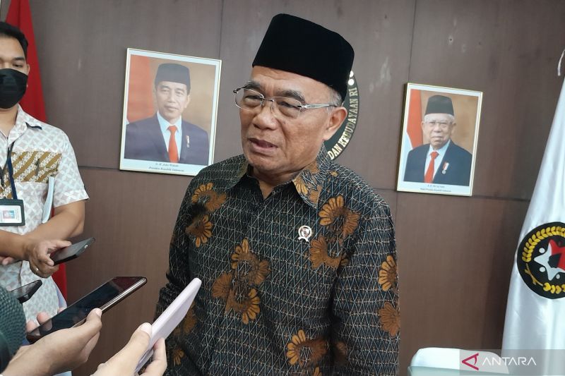 Menko PMK ingatkan jamaah calon haji fokus kejar ibadah rukun