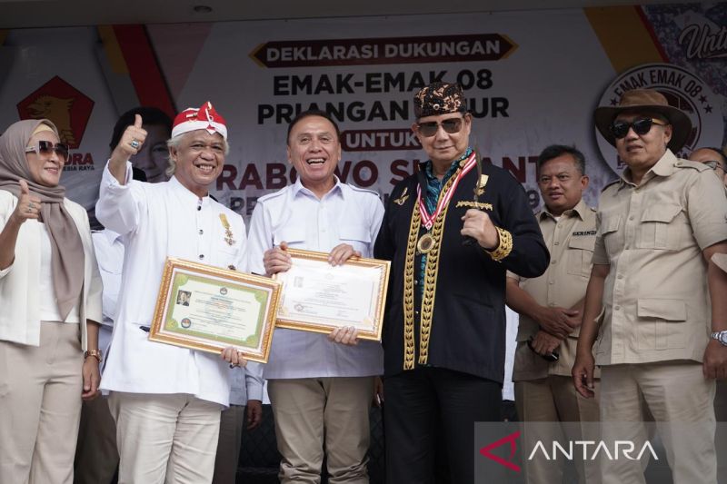 Emak-emak 08 Priangan Timur dukung Prabowo sebagai capres