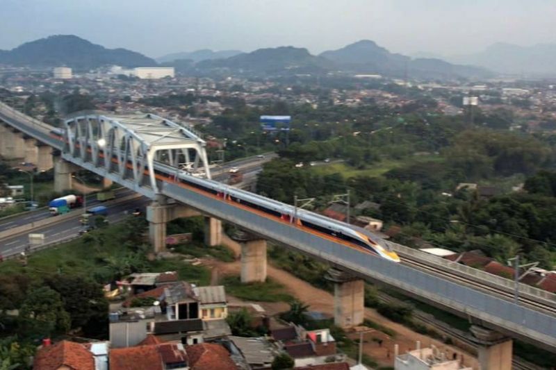 KCIC: Laju kereta inspeksi di jalur kereta cepat Jakarta - Bandung capai 220 km/jam