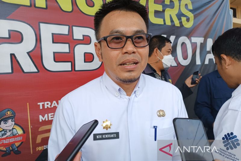 Disnaker Cirebon bantu puluhan pekerja migran bermasalah