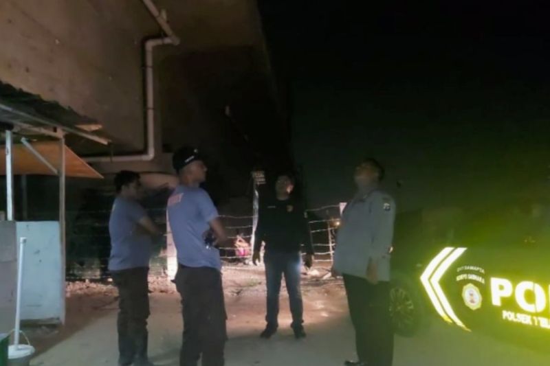 Polres Karawang patroli malam hari di lokasi proyek kereta cepat