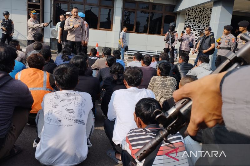 Polres Garut proses hukum 21 preman terkait narkoba