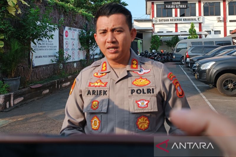 Polres Cirebon pastikan transparan tangani penipuan mantan Kapolsek