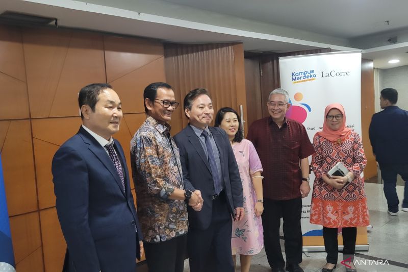 Ministry signs MoU with South Korea to improve Export School - Vimarsana News