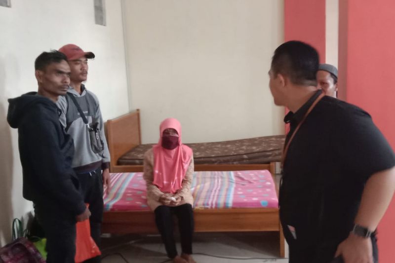 Dinas Sosial Garut tanggung biaya pengobatan lansia penderita tumor