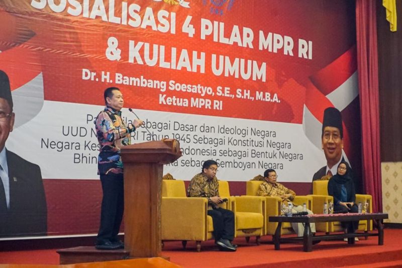 Utmost efforts crucial for realizing Golden Indonesia 2045 vision: MPR - Vimarsana News