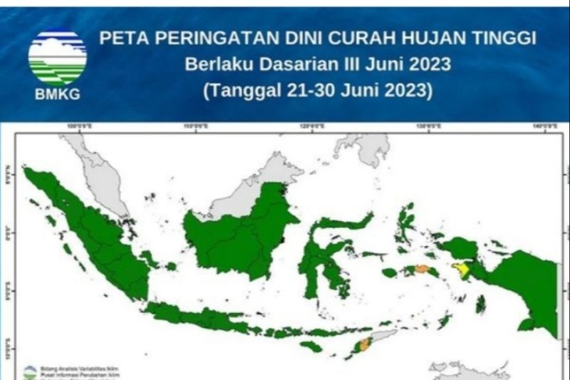 Waspada hujan disertai petir dan angin kencang di sejumlah wilayah