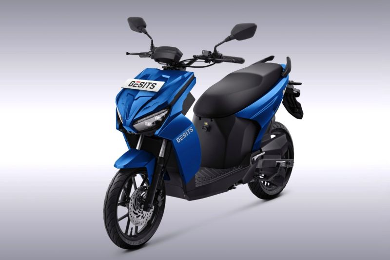 Sepeda motor listrik buatan Indonesia 