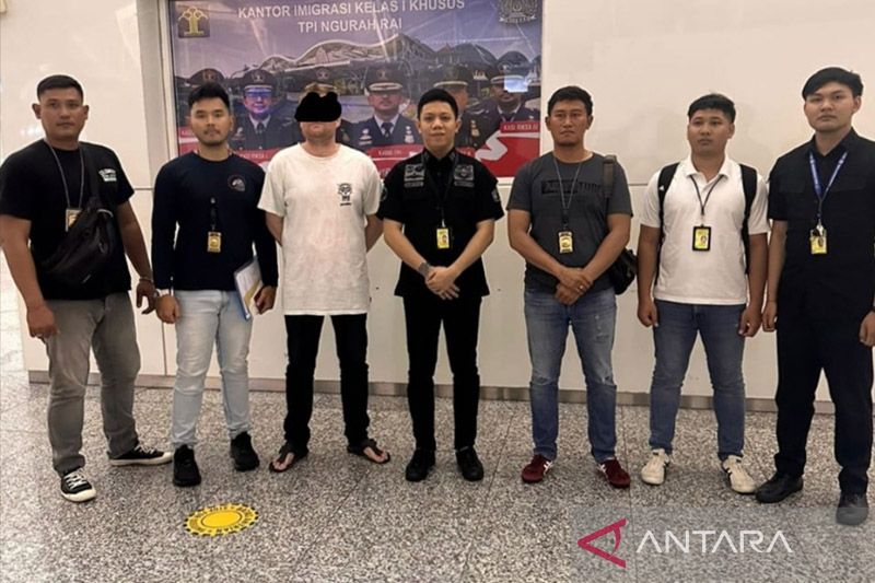 Kemarin, Kemenkumham bantu daftar Haki sampai WNA Rusia dideportasi