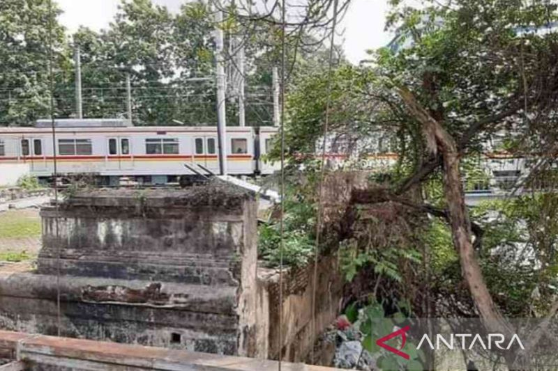 Tim ahli amankan objek diduga cagar budaya di Bekasi berusia ratusan tahun