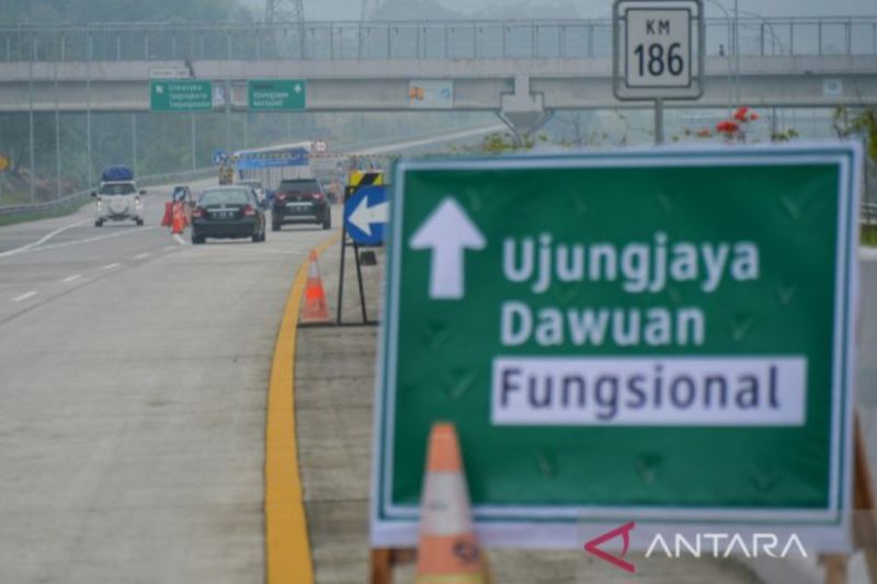 Tol Cisumdawu akan berkontribusi untuk pertumbuhan ekonomi Jabar capai 6 persen