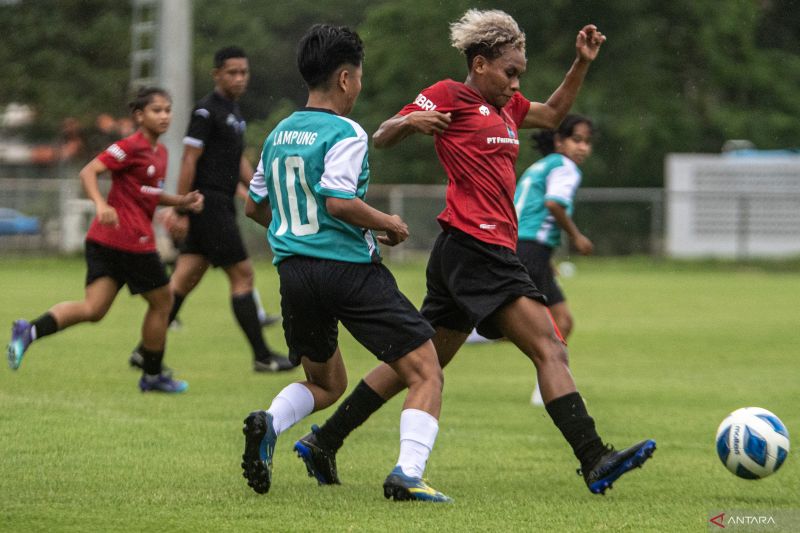 Uji coba timnas wanita Indonesia U-19