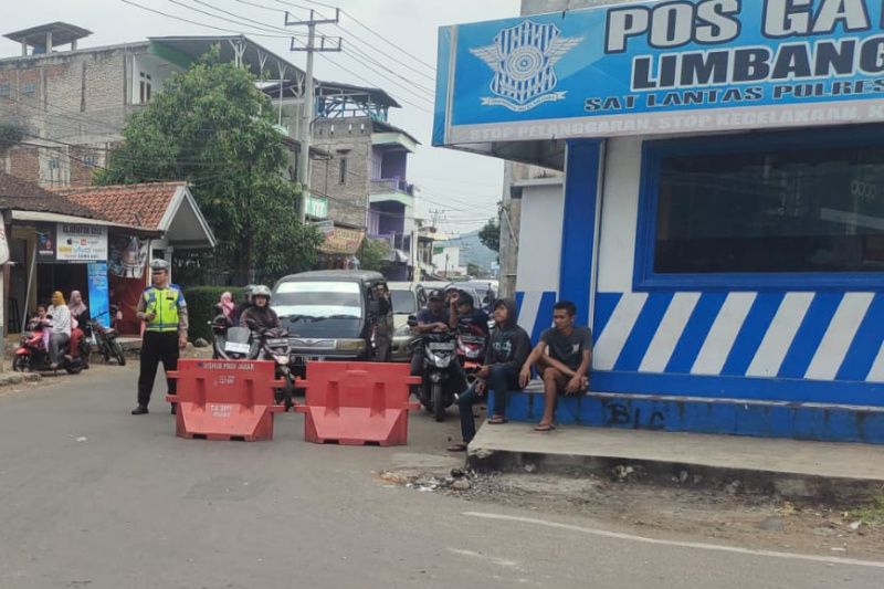 Polisi amankan jalur rawan macet di Garut saat libur panjang