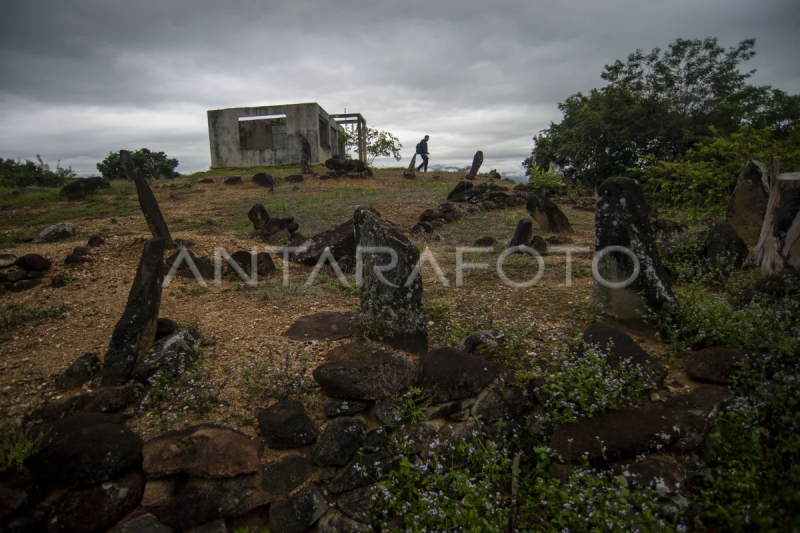 Situs menhir Simawang Tanah Datar