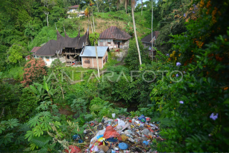 Persoalan sampah di desa wisata Pariangan