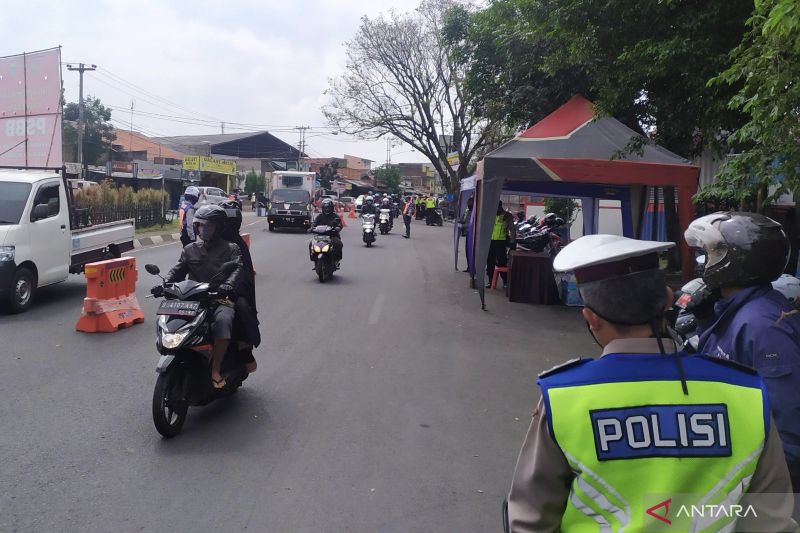 Polrestabes Bandung sasar kendaraan knalpot bising pada Operasi Patuh 2023
