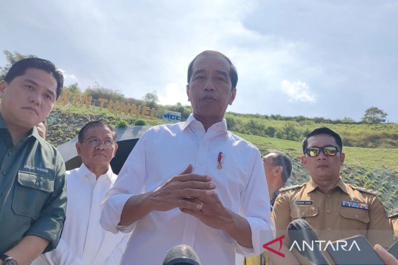 Presiden Jokowi akan tanya Menkeu soal status proyek pesawat tempur KFX