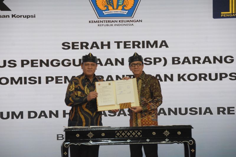 KPK serahkan barang hasil korupsi di Bandung ke Kemenkumham