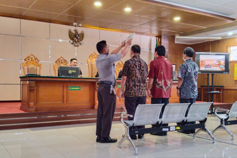 Saksi ungkap suap proyek Dishub Kota Bandung mengalir ke Sekda hingga APH