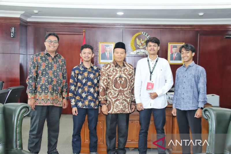 MPR highlights youngsters' strategic role in preserving democracy - Vimarsana News