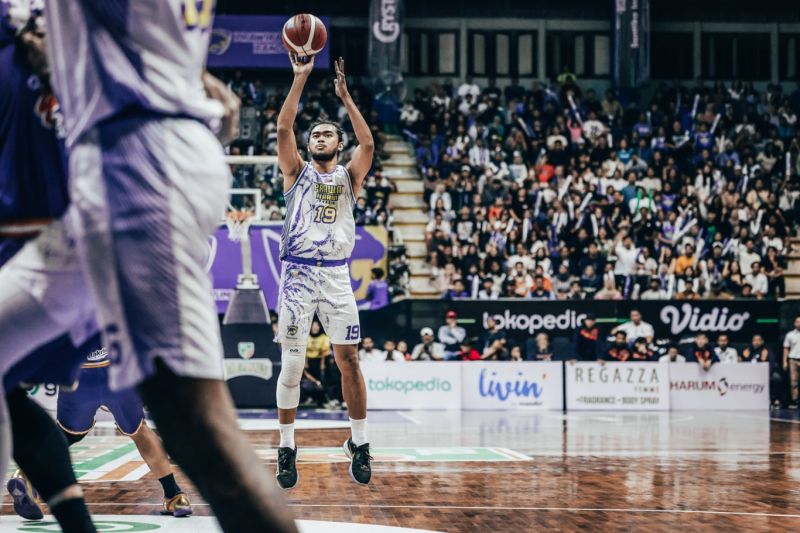 Reza Guntara dari Prawira Bandung jadi pemain terbaik Final IBL 2023