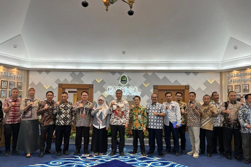 Kenaikan indeks desa membangun di Kabupaten Bandung tertinggi di Jawa Barat