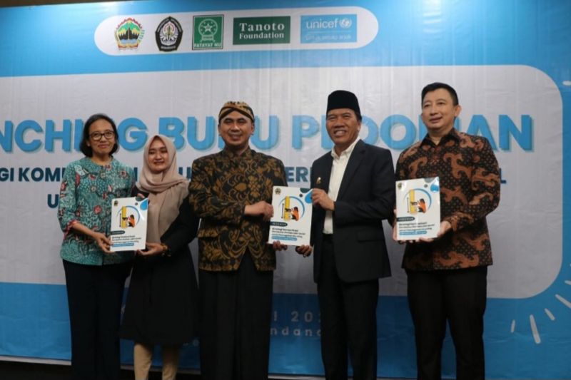 Pemprov Jateng Luncurkan Buku Pedoman Penurunan Stunting - ANTARA News