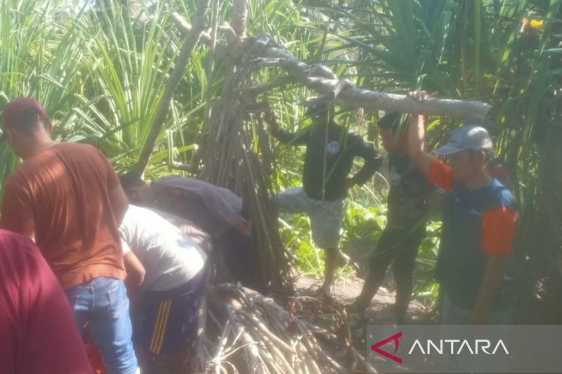 Polres Cianjur lakukan autopsi jasad anak perempuan