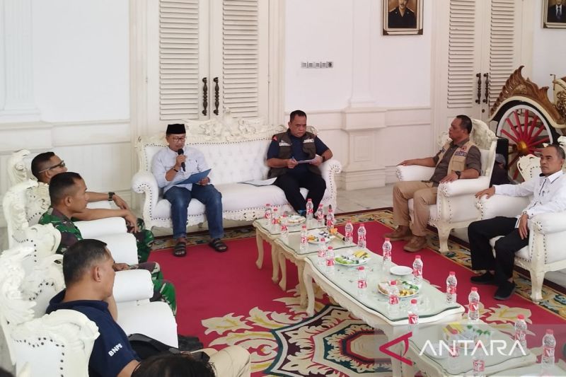 Pemkab Cianjur bersama satgas maksimalkan pendataan rumah rusak tahap IV