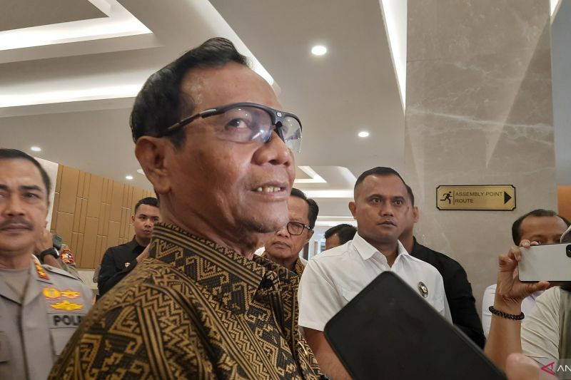 Alasan Mahfud nilai kritik di medsos tak mewakili fakta - pendapat publik