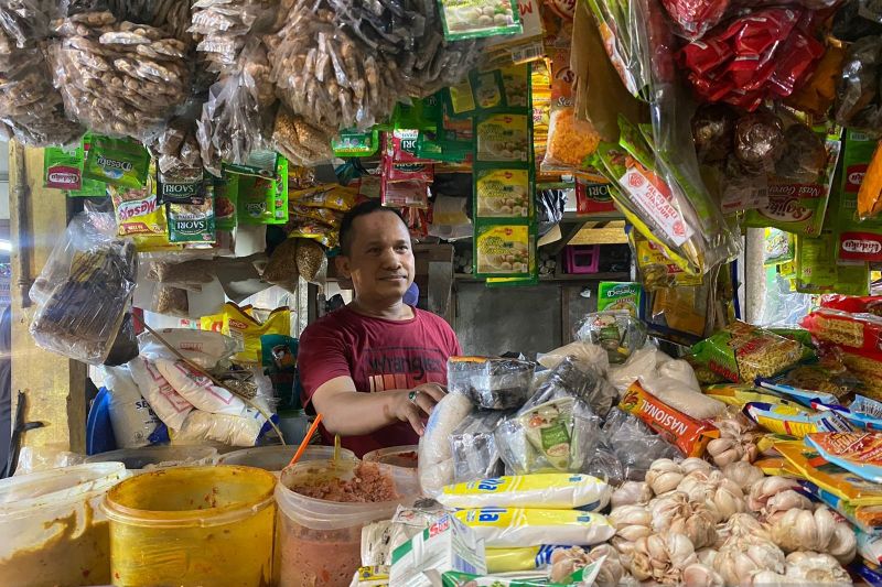 Harga gula dan terigu di pasar Kota Bandung cenderung turun