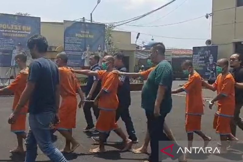 Polres Cianjur ringkus enam pencuri puluhan kambing