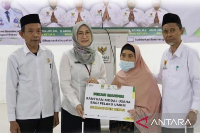 500 pelaku UMKM Kabupaten Bekasi terima bantuan modal usaha