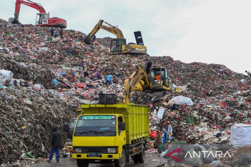 Bupati Bekasi instruksikan mitigasi TPA Burangkeng upaya cegah insiden kebakaran