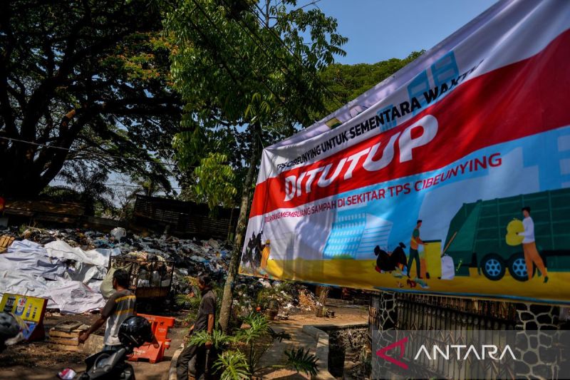 Sampah Menumpuk Di Bandung - ANTARA News Jawa Barat