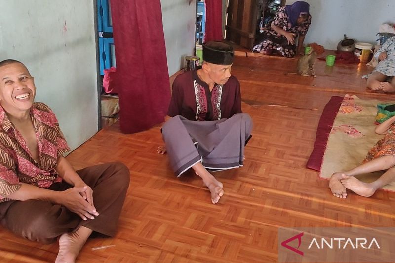 Satu keluarga penderita Parkinson di Cianjur dijamin penghidupannya
