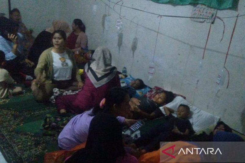 20 orang warga Cianjur keracunan makanan saat santap nasi kotak