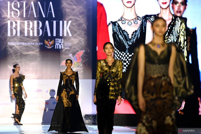 Menkominfo: Istana Berbatik Ajang Promosi Warisan Budaya Indonesia ...