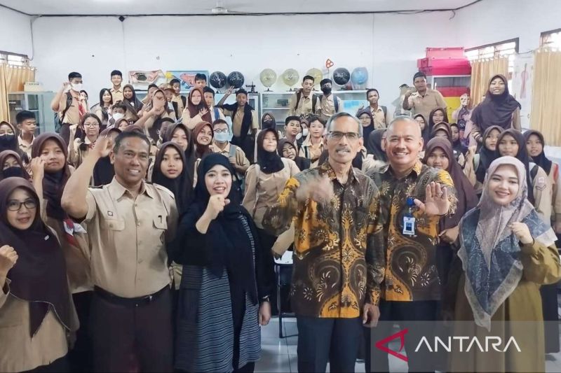 Jabar aktifkan layanan Sapa 129 atasi peningkatan kekerasan perempuan dan anak