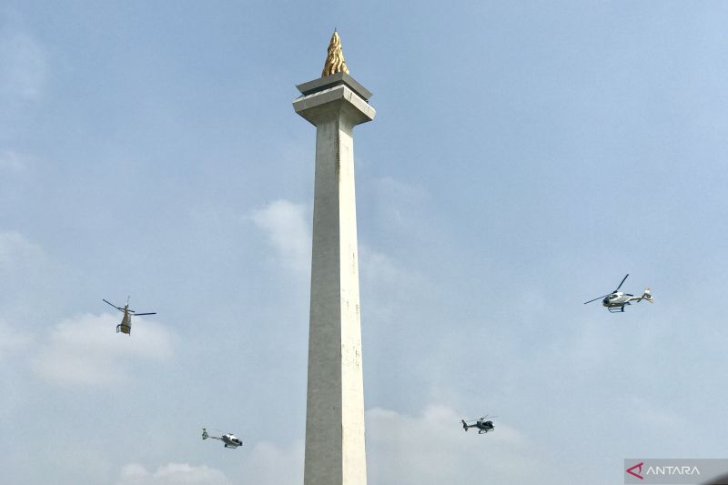 Monas jadi ajang pamer kekuatan pasukan dan alutsista TNI