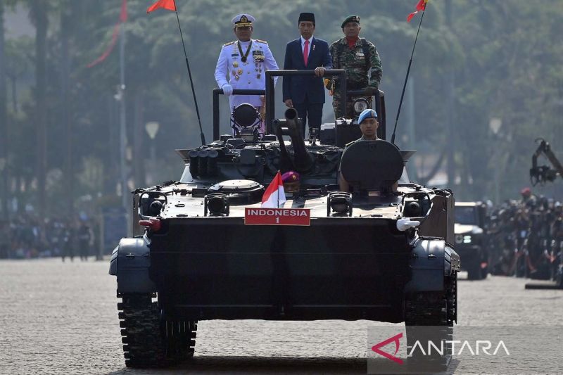 Presiden Pimpin Upacara HUT Ke-78 TNI Di Monas - ANTARA News