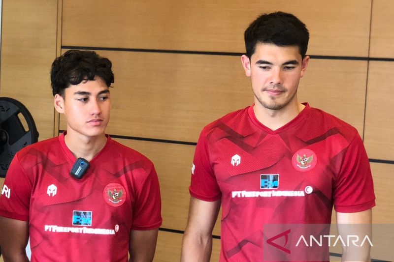 Elkan Baggot dan Rafael Struick beri pesan pemain Indonesia yang ingin bermain di Eropa