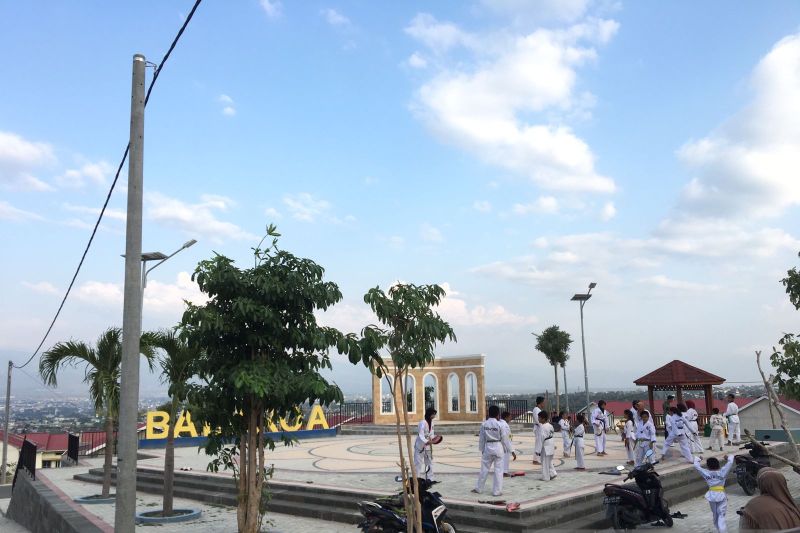 Huntap Balaroa berkembang dengan taman baru yang memikat hati