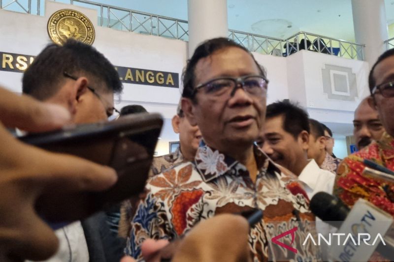 Namanya masuk bursa cawapres, ini komentar Mahfud MD