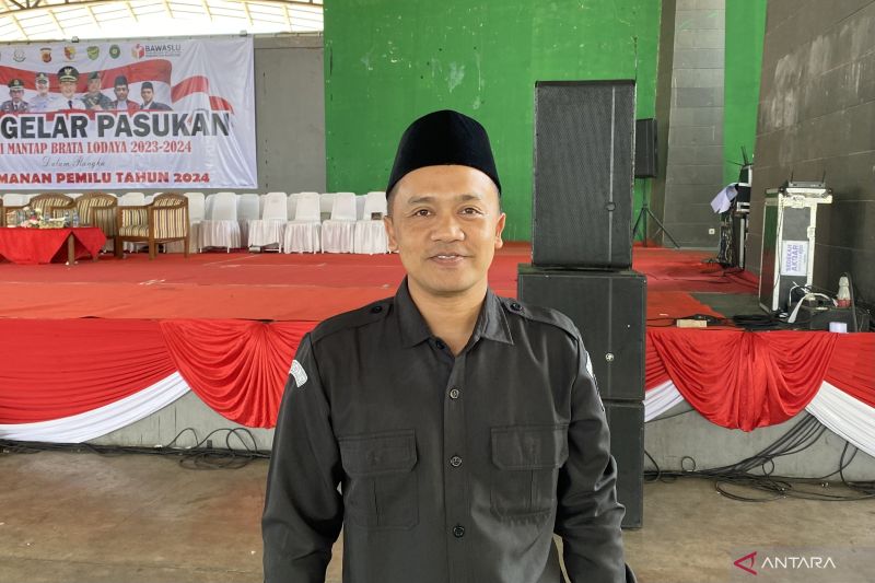 Bawaslu Kabupaten Bandung minta partai politik tertibkan APS