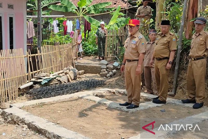 Pemkab Cianjur beri waktu kontraktor nakal tuntaskan pembangunan rumah korban gempa